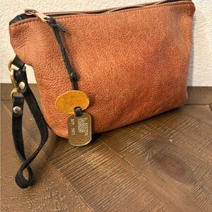 🥰R. Riveter American Handmade Leather Wristlet Clutch Brown 2021